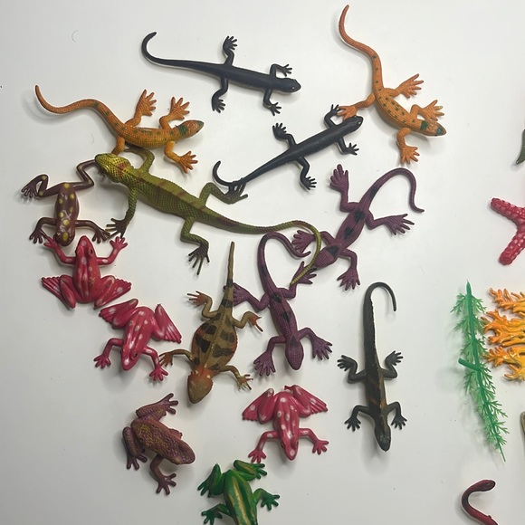 Rubber /  Plastic Toy Lot | Snakes, Frogs, Reptiles, Fish and More - Picture 4 of 17